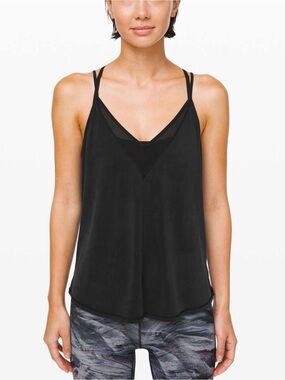 Lululemon Flow in Elegance Tank Sz 6 In Black